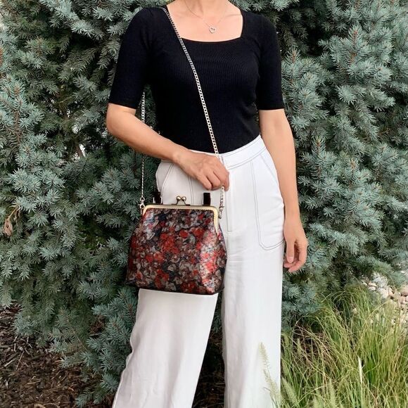 Handmade Genuine Sheepskin Floral Print, Wood Handle Bag & Small Clutch Set - Picture 10 of 16